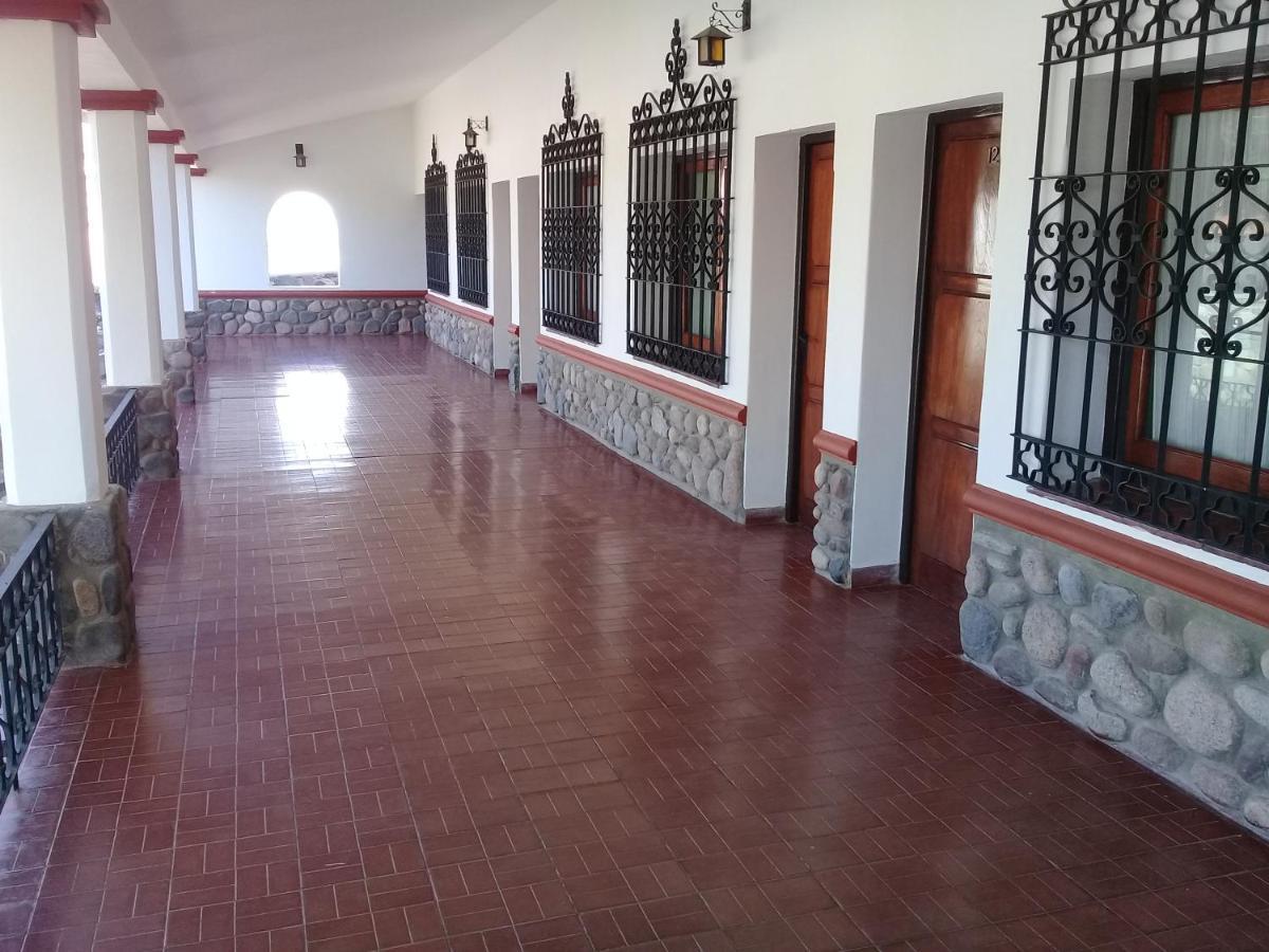 Hosteria Municipal De Angastaco Ξενοδοχείο Εξωτερικό φωτογραφία